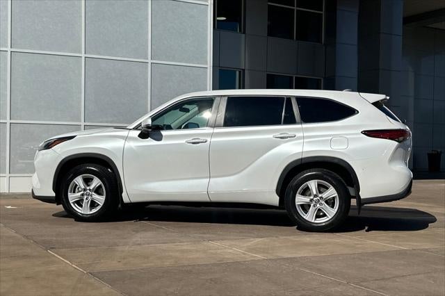 2023 Toyota Highlander L
