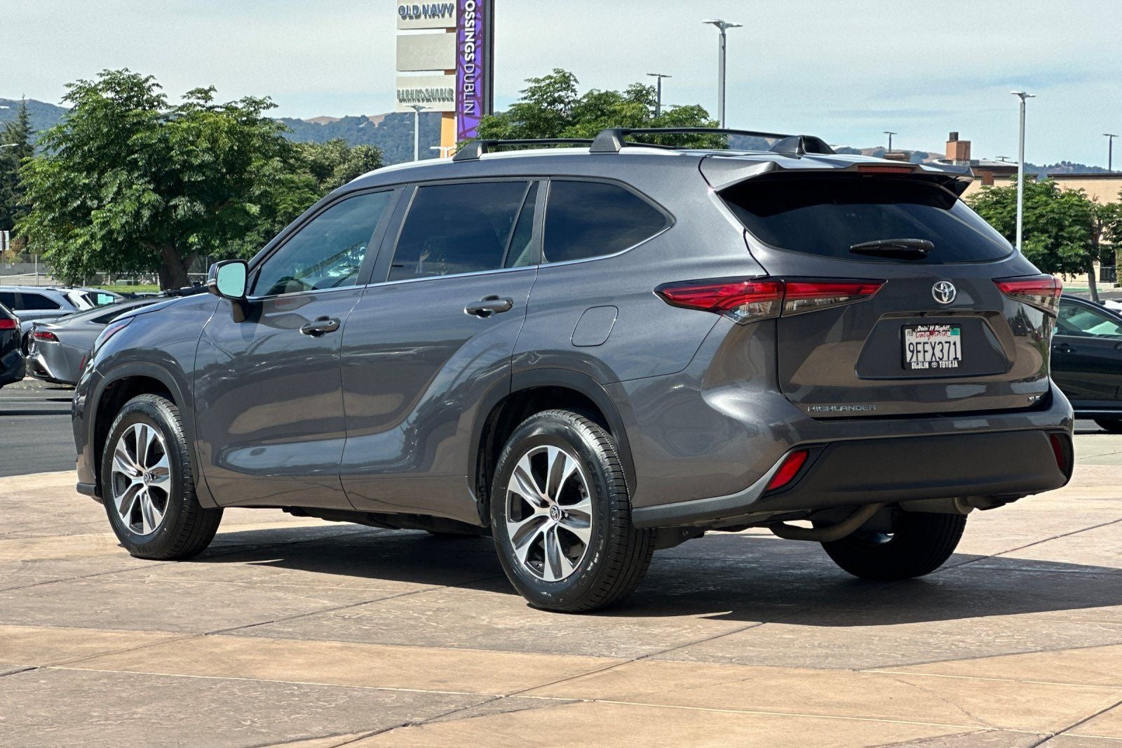 2023 Toyota Highlander XLE