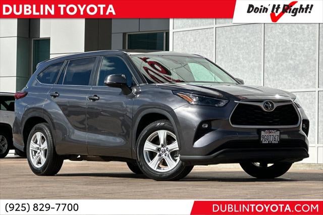 2023 Toyota Highlander LE