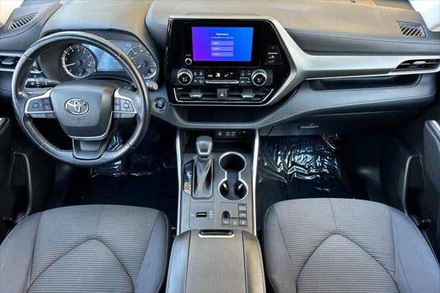 2023 Toyota Highlander LE