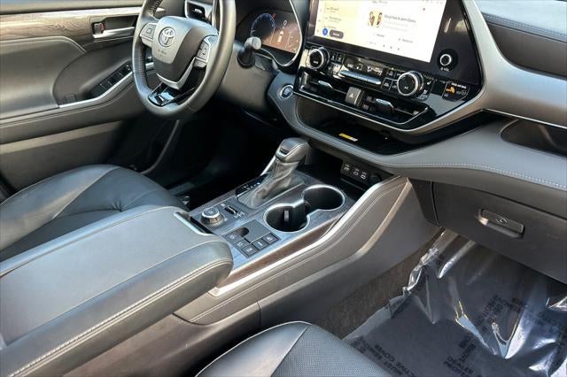 2023 Toyota Highlander Limited
