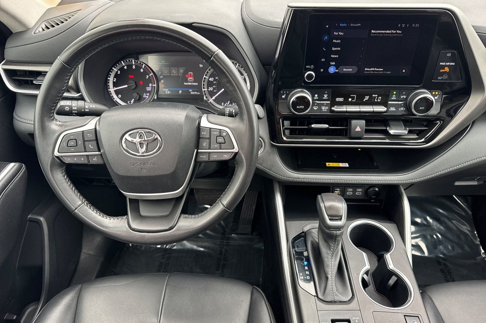 2023 Toyota Highlander XLE