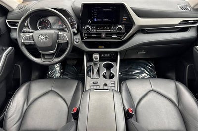 2023 Toyota Highlander XLE
