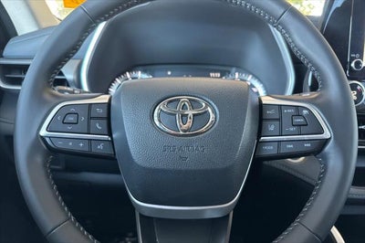 2026 Toyota Highlander XLE
