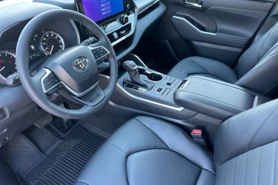 2026 Toyota Highlander XLE