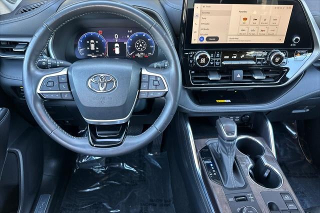2023 Toyota Highlander Limited