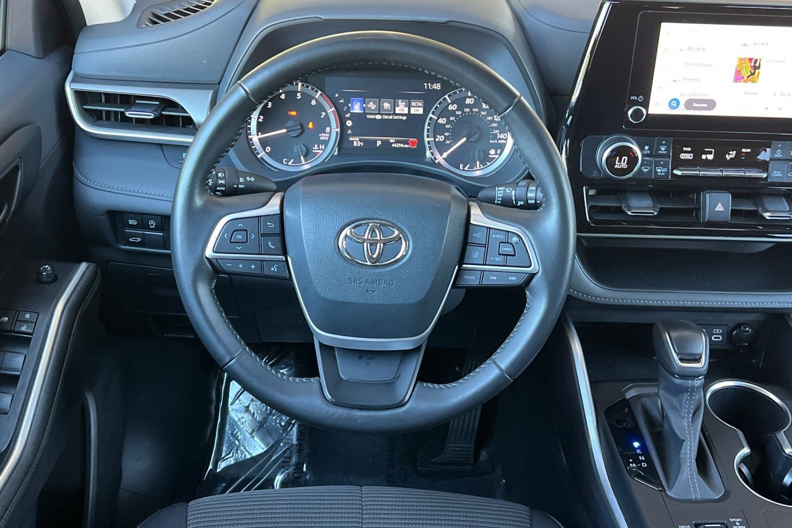 2024 Toyota Highlander LE