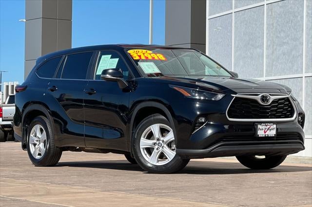 2024 Toyota Highlander LE