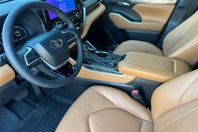 2026 Toyota Highlander Platinum