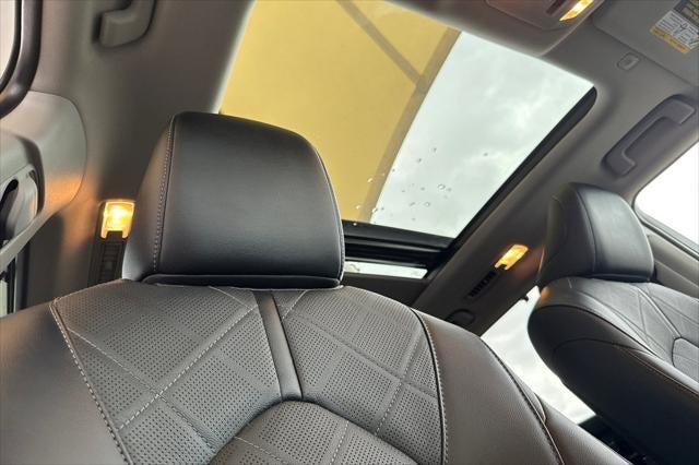 2024 Toyota Highlander Platinum