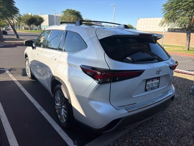 2024 Toyota Highlander Platinum