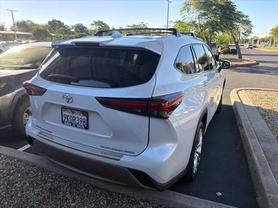 2024 Toyota Highlander Platinum