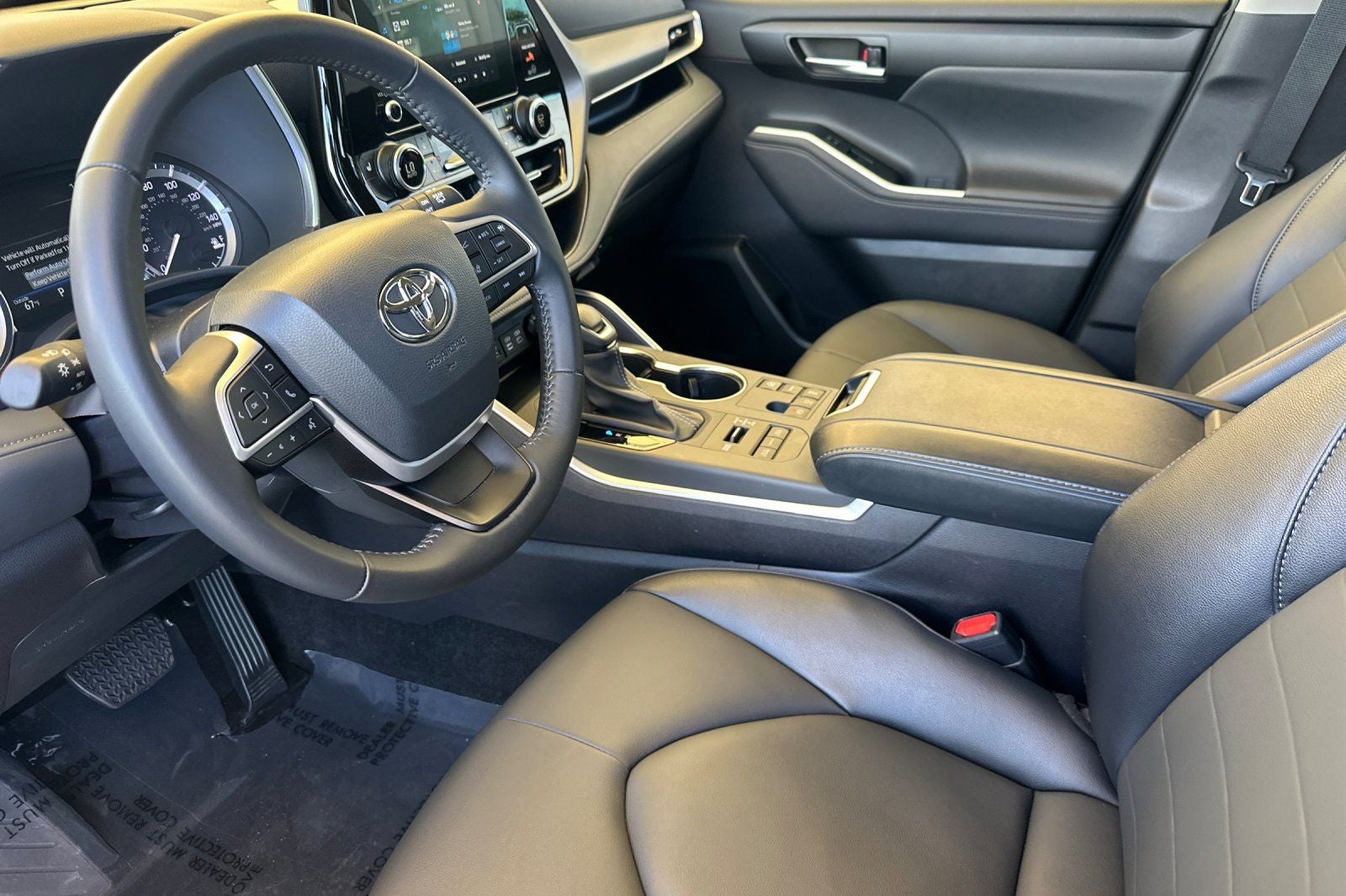 2025 Toyota Highlander XLE