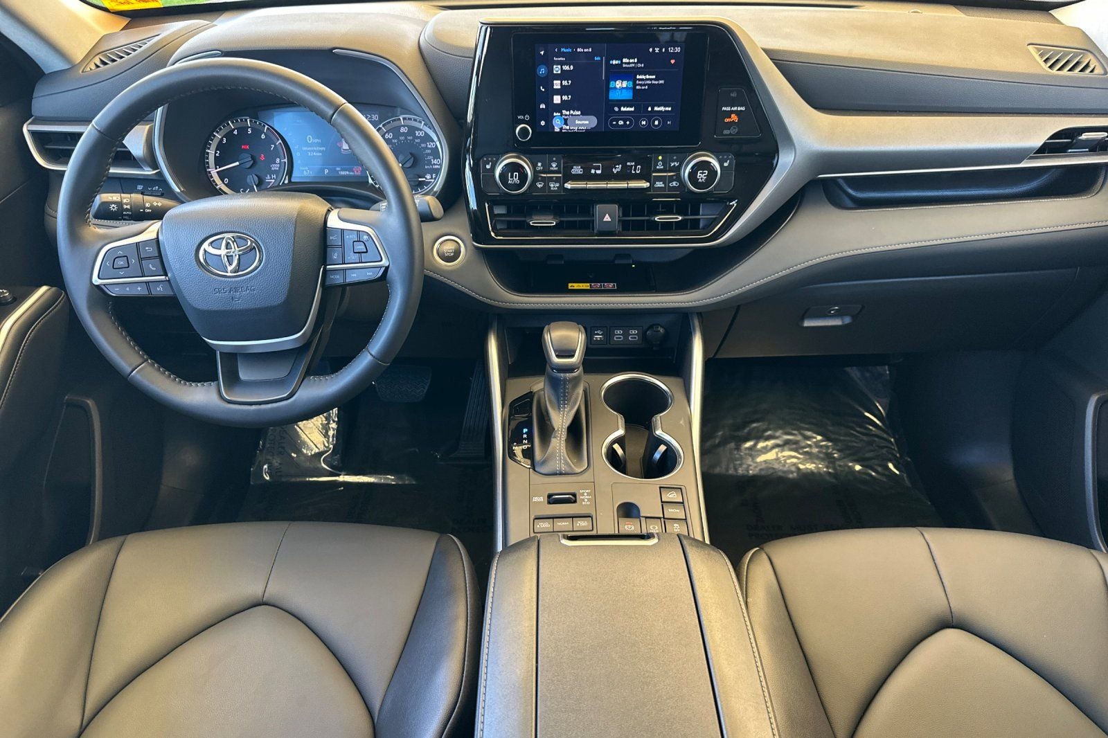 2025 Toyota Highlander XLE