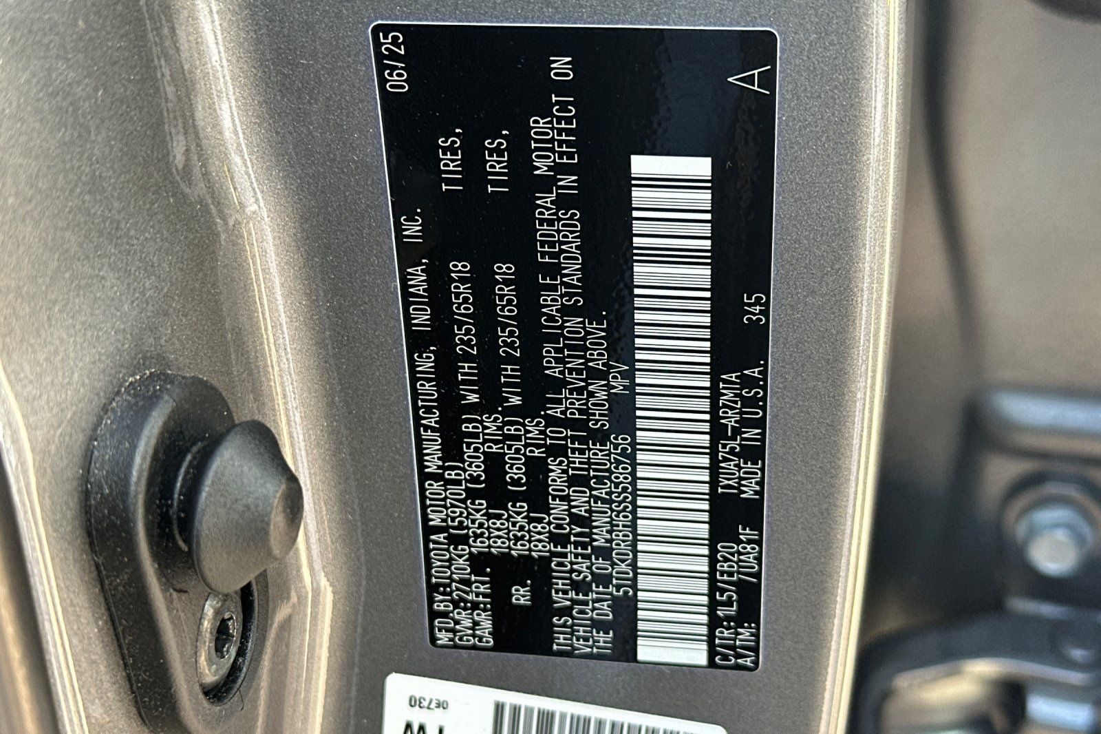 2025 Toyota Highlander XLE