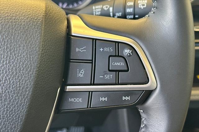 2025 Toyota Highlander XLE