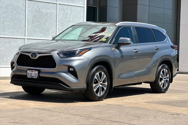 2025 Toyota Highlander XLE
