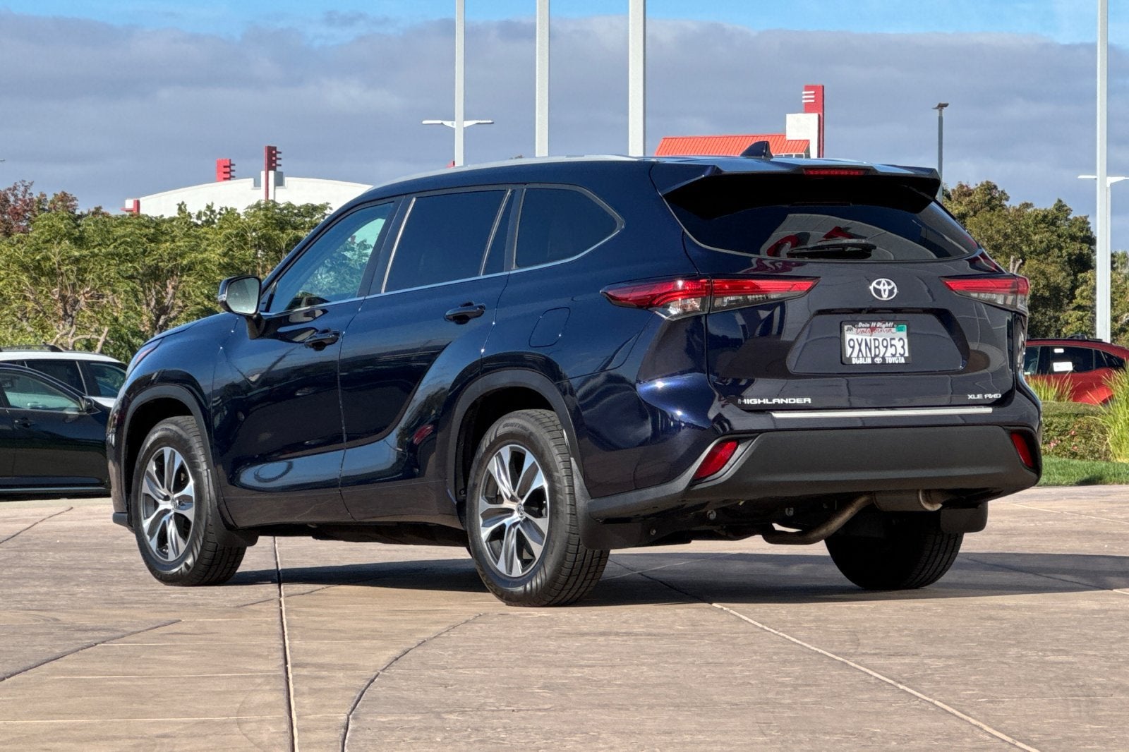 2023 Toyota Highlander XLE