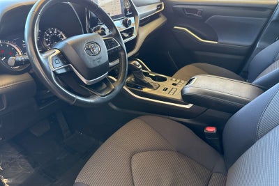 2024 Toyota Highlander LE