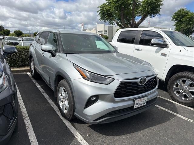 2024 Toyota Highlander LE