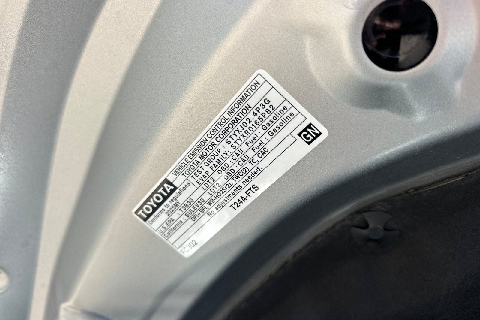 2025 Toyota Highlander LE