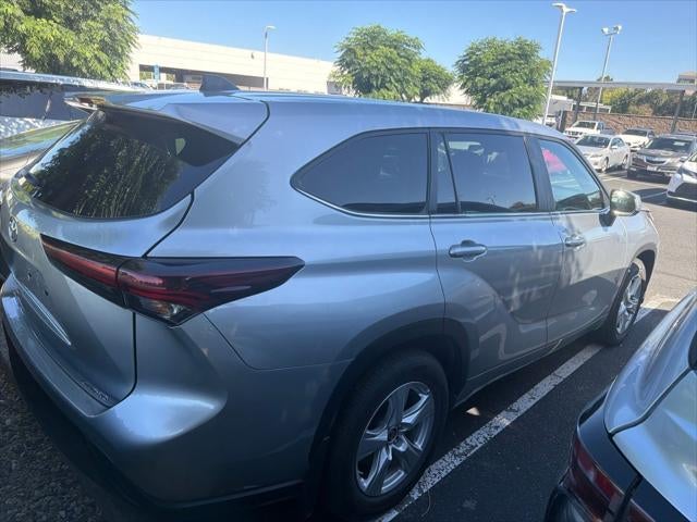 2025 Toyota Highlander LE