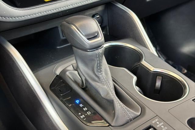 2025 Toyota Highlander XSE