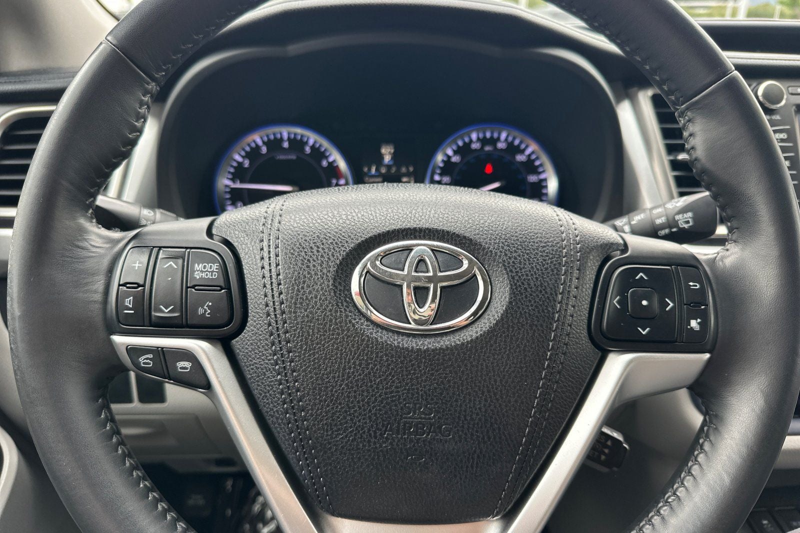 2015 Toyota Highlander XLE V6