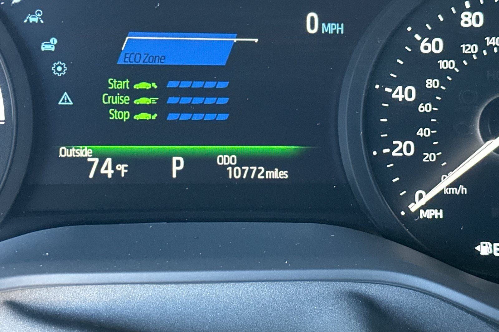 2025 Toyota Sienna LE 8 Passenger