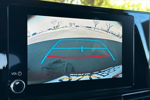 2025 Toyota Sienna LE 8 Passenger