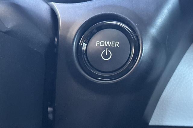 2025 Toyota Sienna LE 8 Passenger