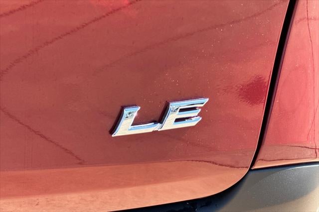 2025 Toyota Sienna LE 8 Passenger