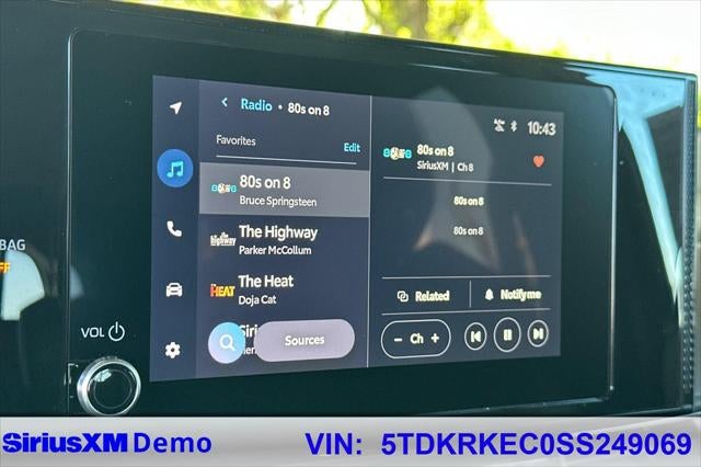 2025 Toyota Sienna LE 8 Passenger