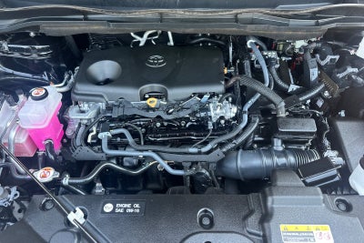 2024 Toyota Sienna LE 8 Passenger