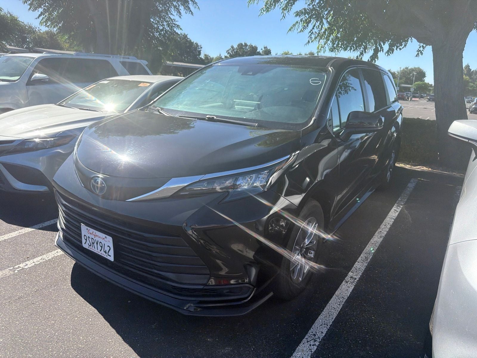 2024 Toyota Sienna LE 8 Passenger