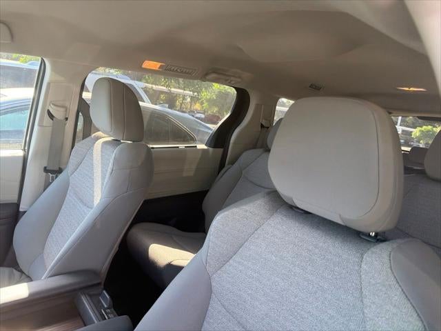2024 Toyota Sienna LE 8 Passenger