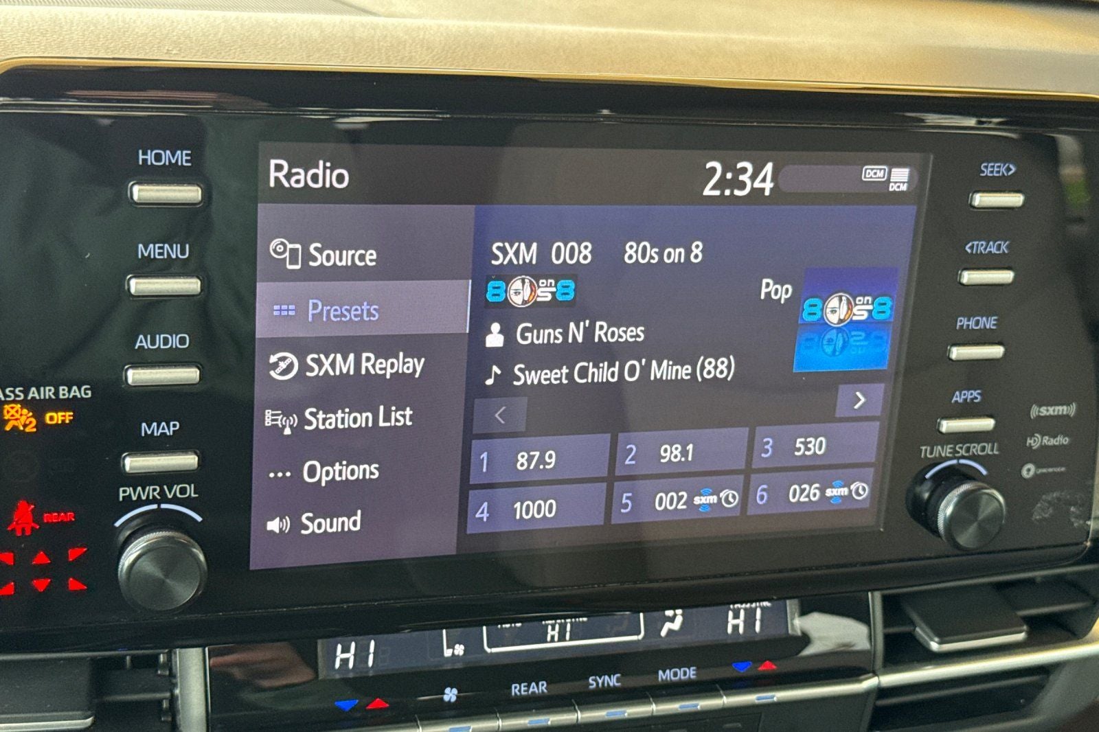 2024 Toyota Sienna LE 8 Passenger