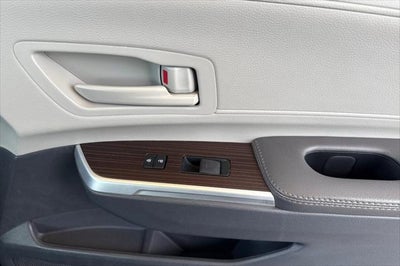 2024 Toyota Sienna LE 8 Passenger