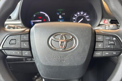 2024 Toyota Sienna LE 8 Passenger