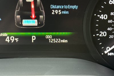 2025 Toyota Sienna LE 8 Passenger