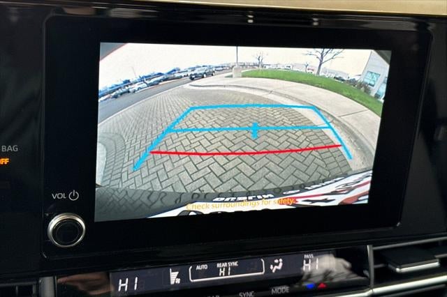 2025 Toyota Sienna LE 8 Passenger