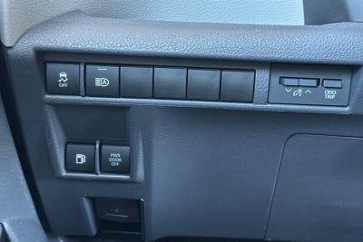 2022 Toyota Sienna LE 8 Passenger