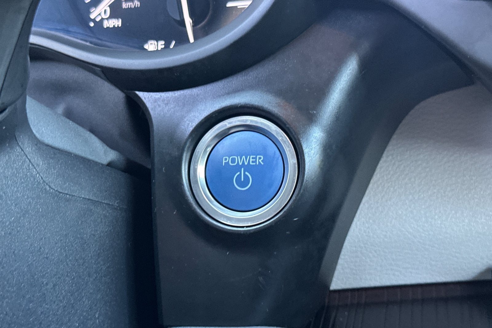 2024 Toyota Sienna LE 8 Passenger