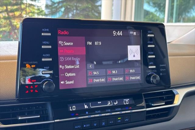 2024 Toyota Sienna LE 8 Passenger