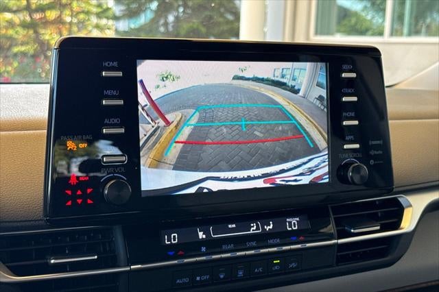 2024 Toyota Sienna LE 8 Passenger