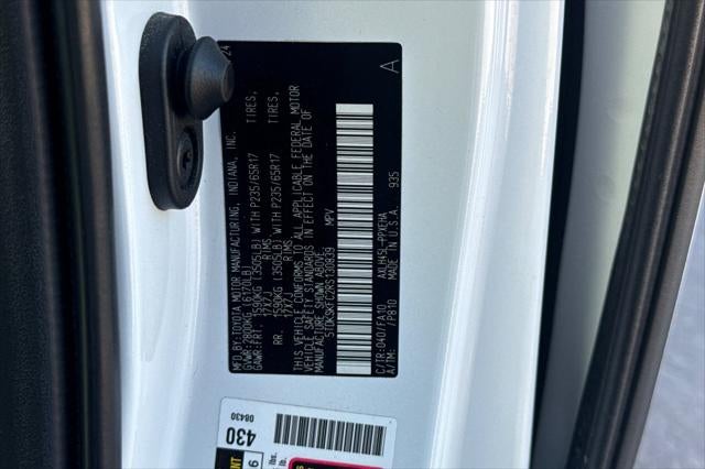 2024 Toyota Sienna LE 8 Passenger
