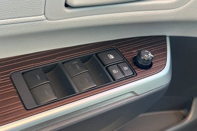 2024 Toyota Sienna LE 8 Passenger