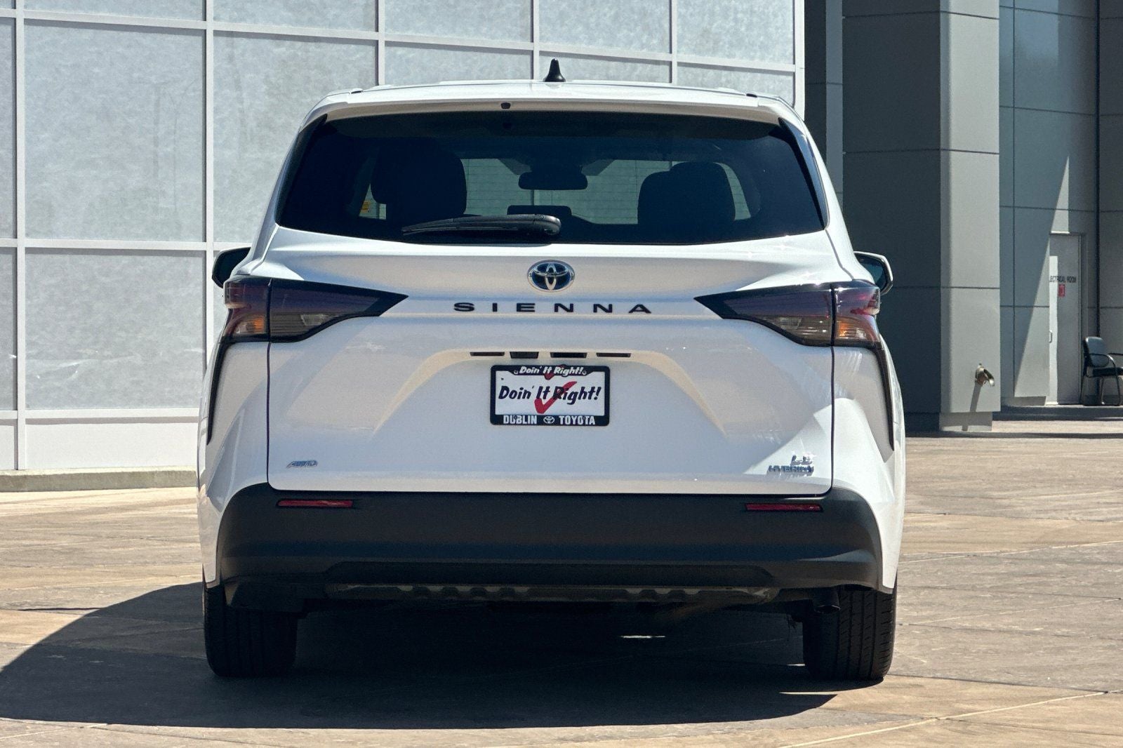 2024 Toyota Sienna LE 8 Passenger
