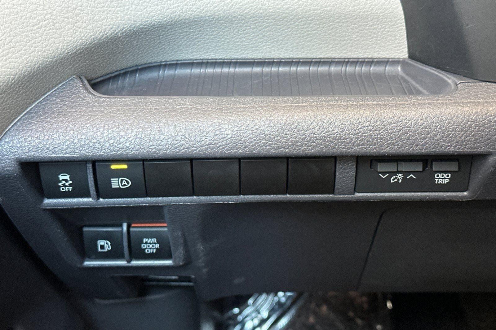 2024 Toyota Sienna LE 8 Passenger