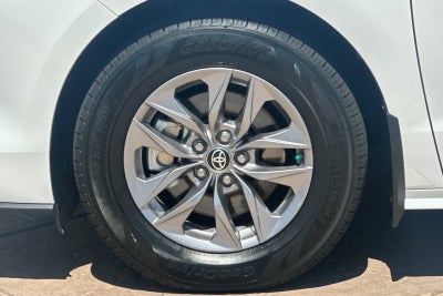 2024 Toyota Sienna LE 8 Passenger